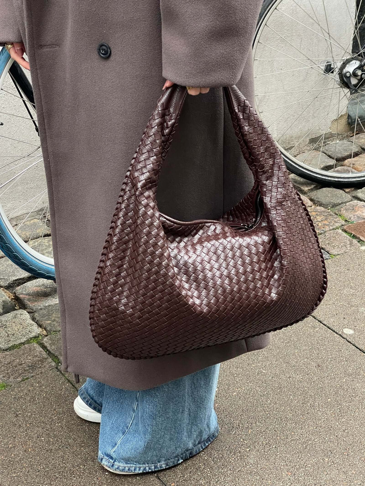 Elarova | Vintage Umhängetasche damen | Geflochtene Handtasche mit Reißverschluss im Sale