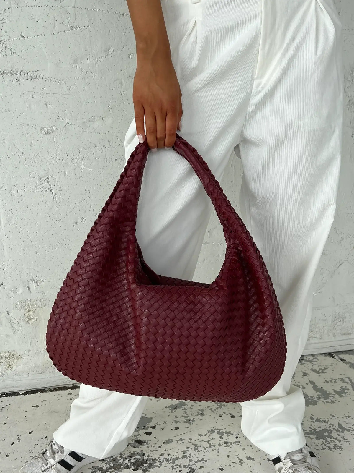 Elarova | Vintage Umhängetasche damen | Geflochtene Handtasche mit Reißverschluss im Sale