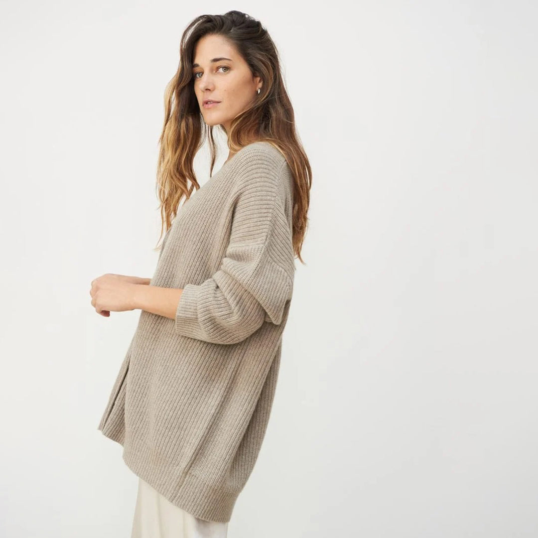 Elarova | Warme KnopfStrickjacke für Damen