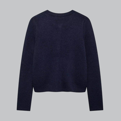 Elarova | Weicher Strickcardigan mit goldenen Knöpfen