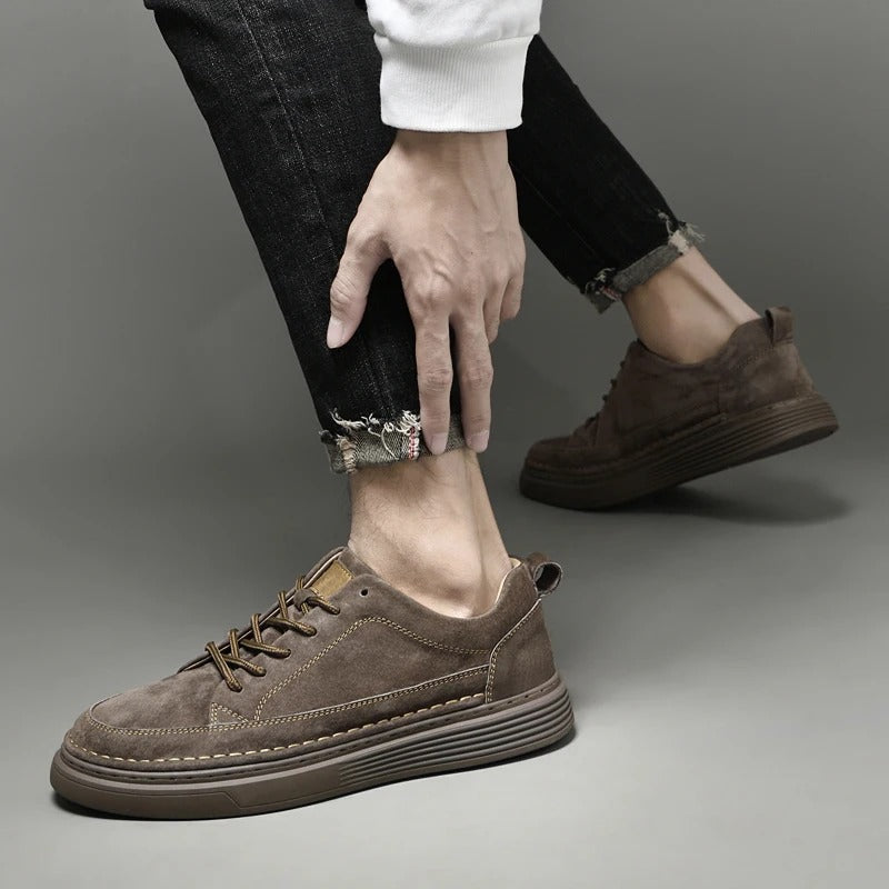 Elarova | Wildleder Low Top Sneaker