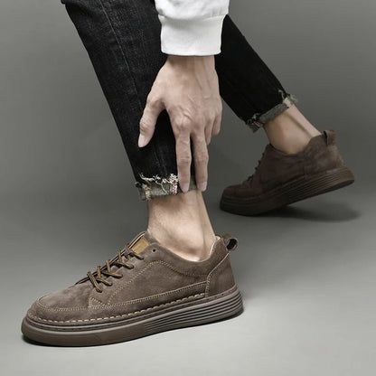 Elarova | Wildleder Low Top Sneaker
