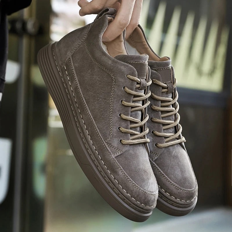 Elarova | Wildleder Low Top Sneaker
