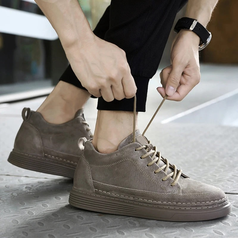 Elarova | Wildleder Low Top Sneaker