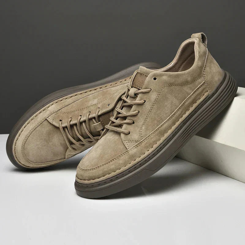 Elarova | Wildleder Low Top Sneaker