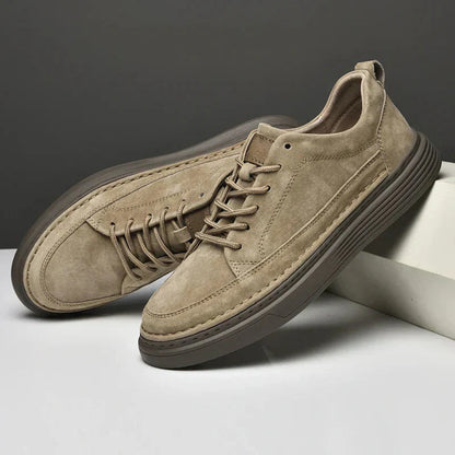 Elarova | Wildleder Low Top Sneaker