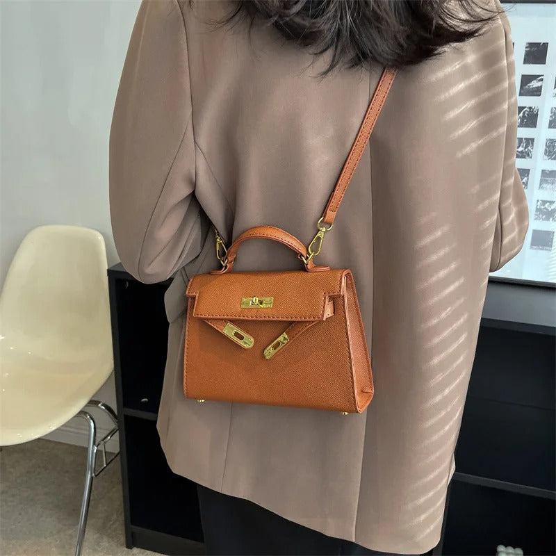 Elarova | Zeitlose Und Klassische Handtasche Mit Riemen