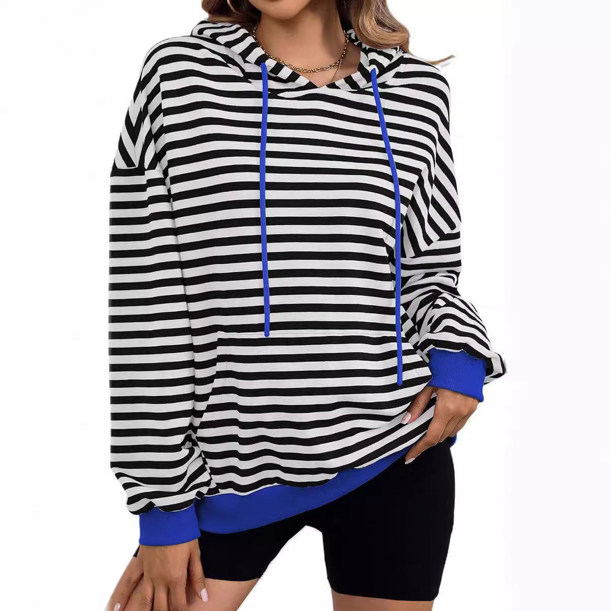 Elarova | Zeitloser Und Eleganter Hoodie