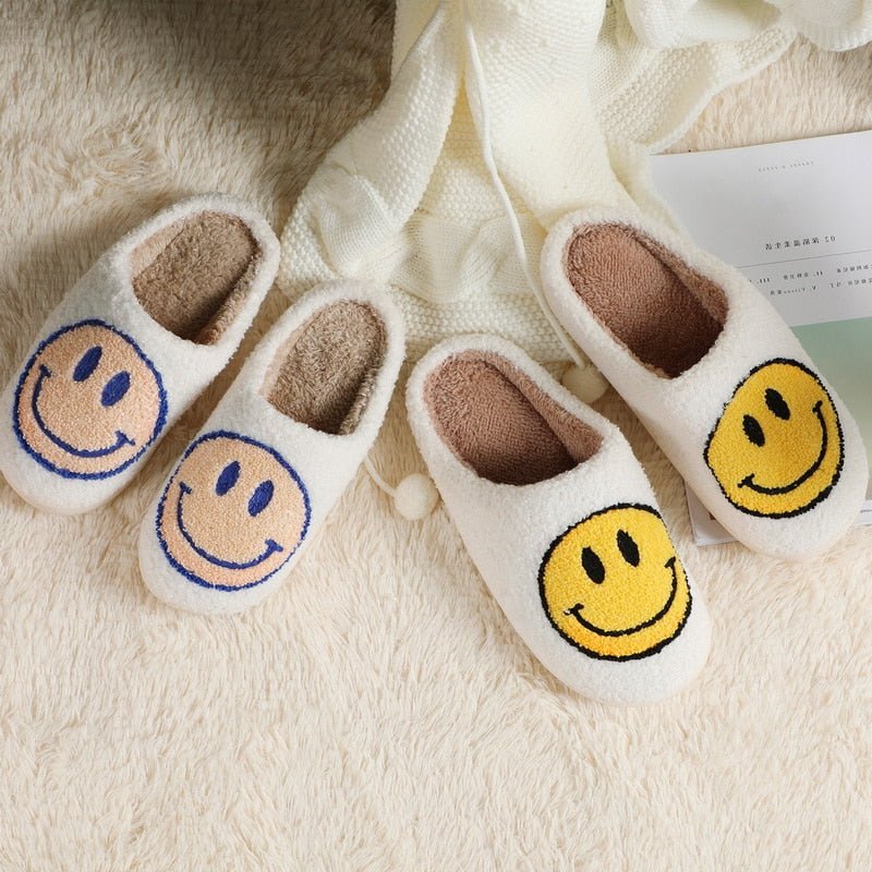 Elarova | mit Smiley - bequeme Damen Hausschuhe aus weichem Material