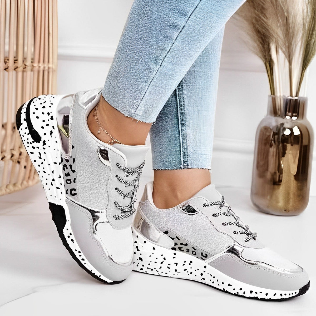 Elarova | orthopädische Sneakers stilvolle Trainer mit einem Fokus auf Weichheit