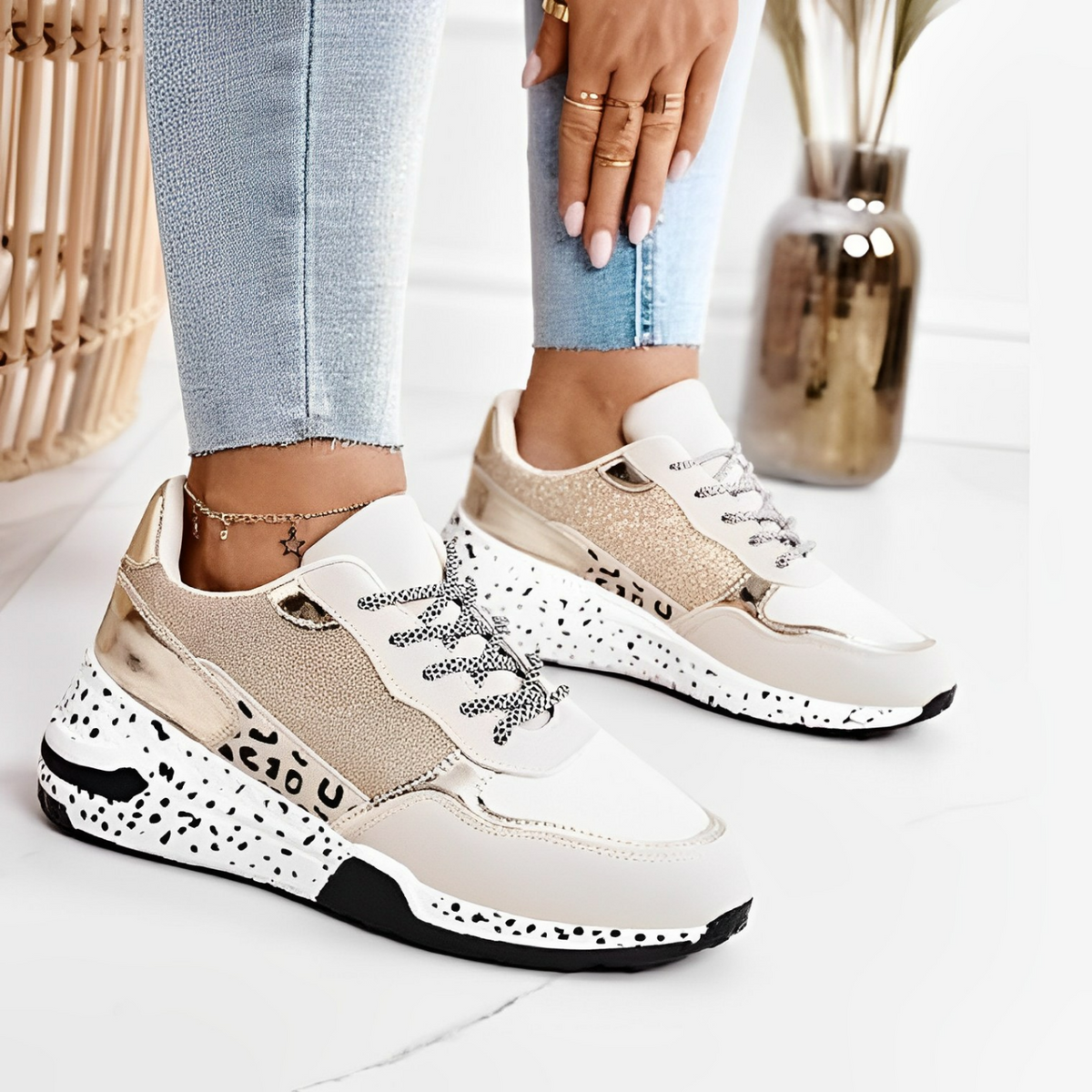 Elarova | orthopädische Sneakers stilvolle Trainer mit einem Fokus auf Weichheit