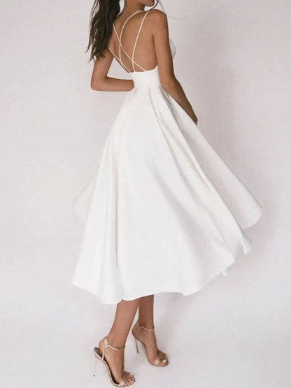 EleganceWear™ – Damen Kleid mit V-Ausschnitt & Rückenfreiem Design