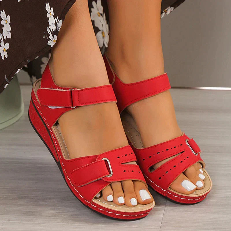 Elegante orthopädische Sandalen CALLIE