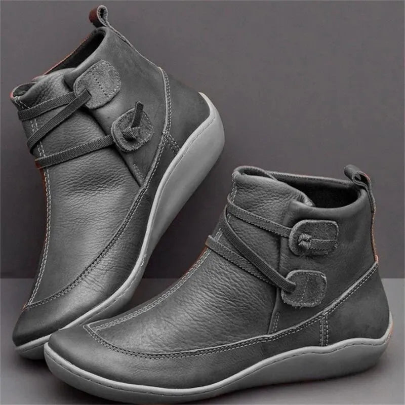 Elegante orthopädische Stiefeletten von Jadae