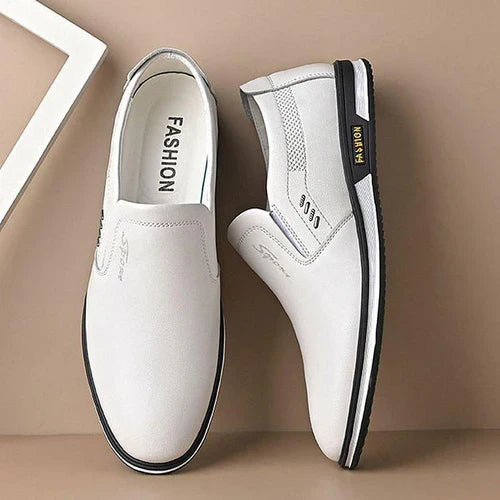 Elegante und komfortable orthopädische Herrenschuhe für Business