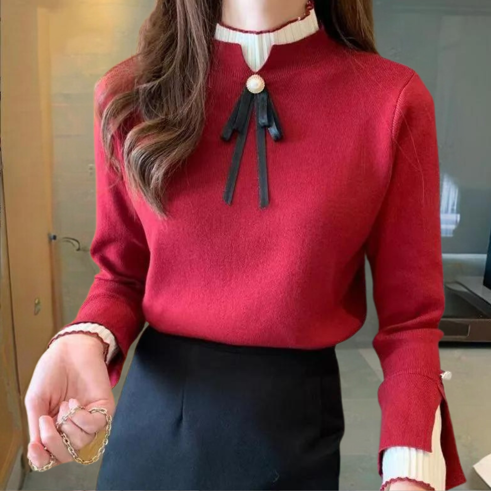 Eleganter Damen-Pullover mit Halbring-Ausschnitt und raffinierter Schleife