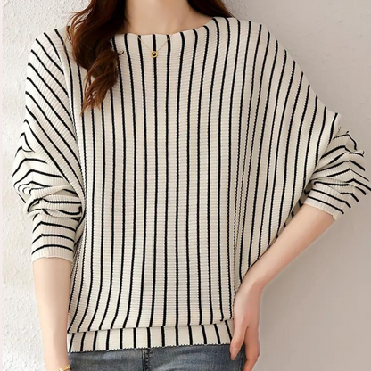 Eleganter Damenpullover mit Streifen von Szonja - ein trendiger Begleiter