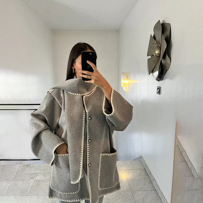 Eleganter Wintermantel mit inklusivem, schönem Schal von LATRICE