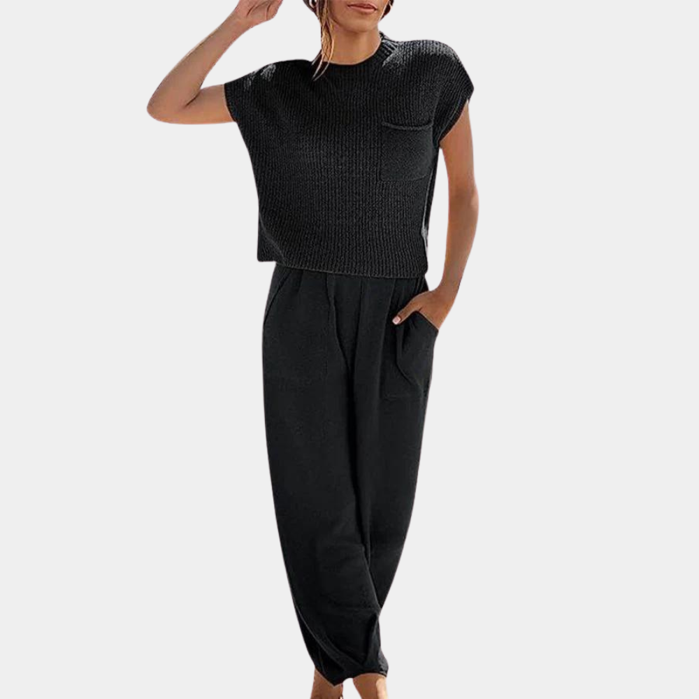 Elegantes Damen-Ensemble: Bluse und Hose von Emma