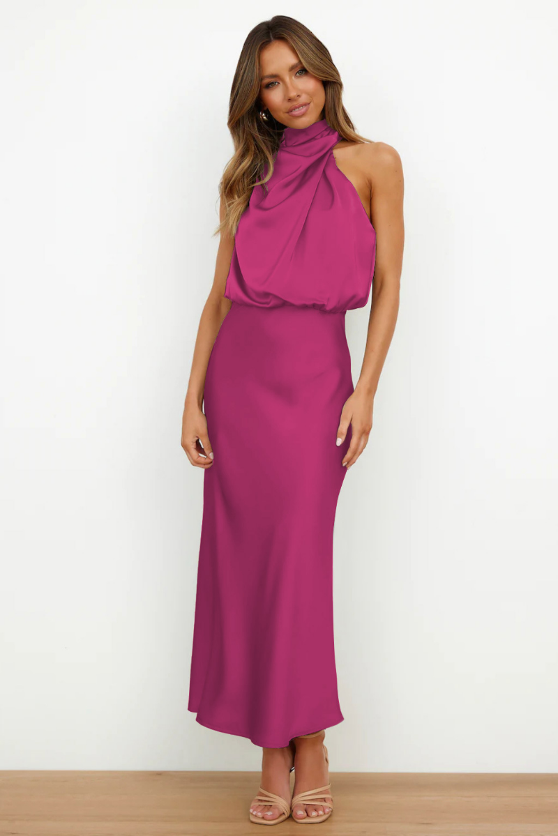 Elegantes Juliana Midikleid mit asymmetrischem Rundhalsausschnitt