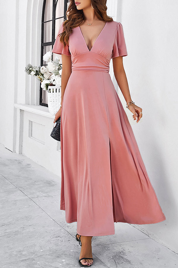 Elegantes, unifarbenes Monika-Kleid mit V-Ausschnitt