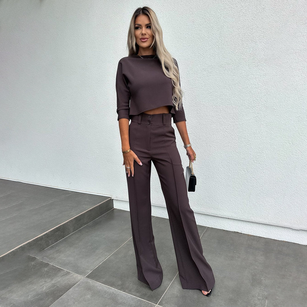 FIONA: Stilvoller Tweed-Zweiteiler in elegantem Design