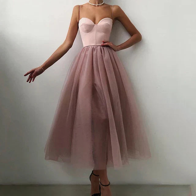 Fayette™ – Damen Langes Abendkleid mit Eleganten Laternenärmeln