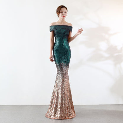 Figurbetontes Abendkleid von Elarova für Geburtstagspartys