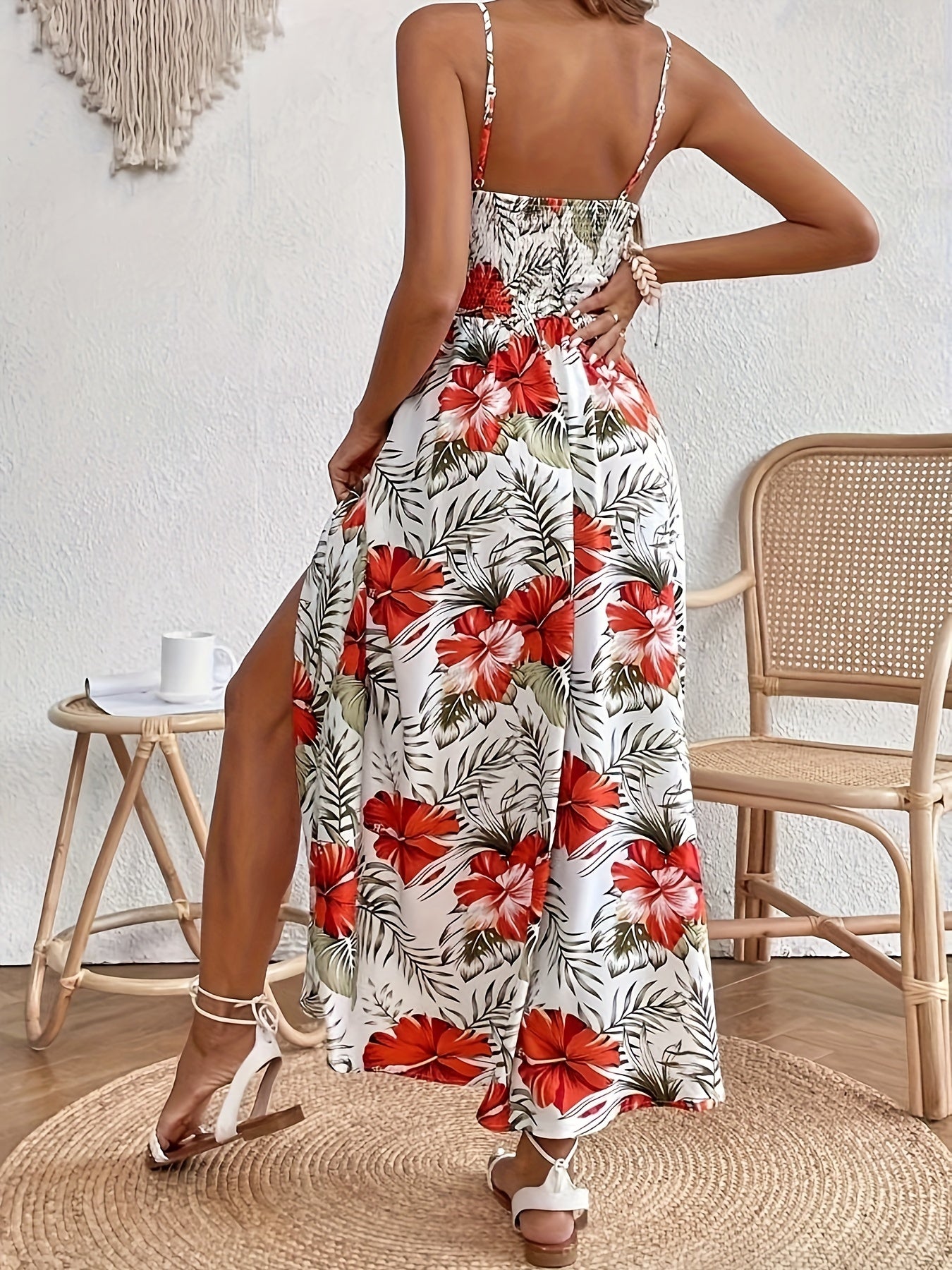 FloraMio™ – Elegantes Damen Blumenkleid mit Spaghettiträger