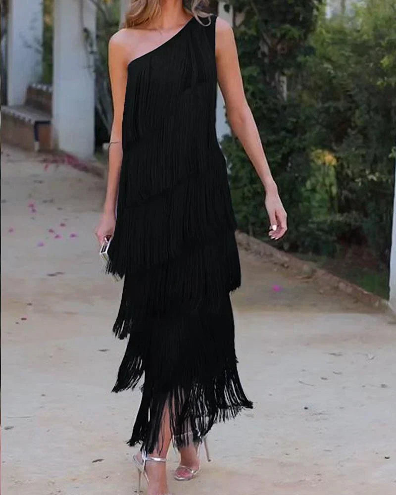 FranjaLux™ – Elegantes Damenkleid mit stilvollen Fransen