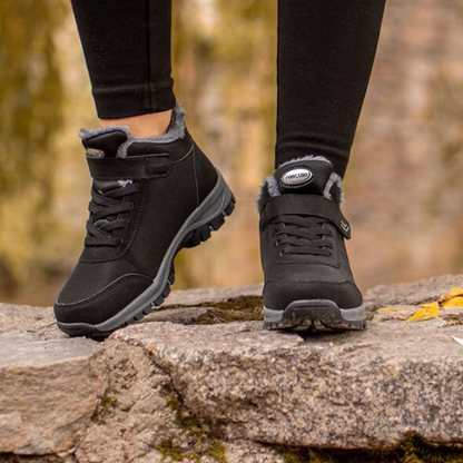 FrostStride™ – Orthopädische Winterstiefeletten Damen