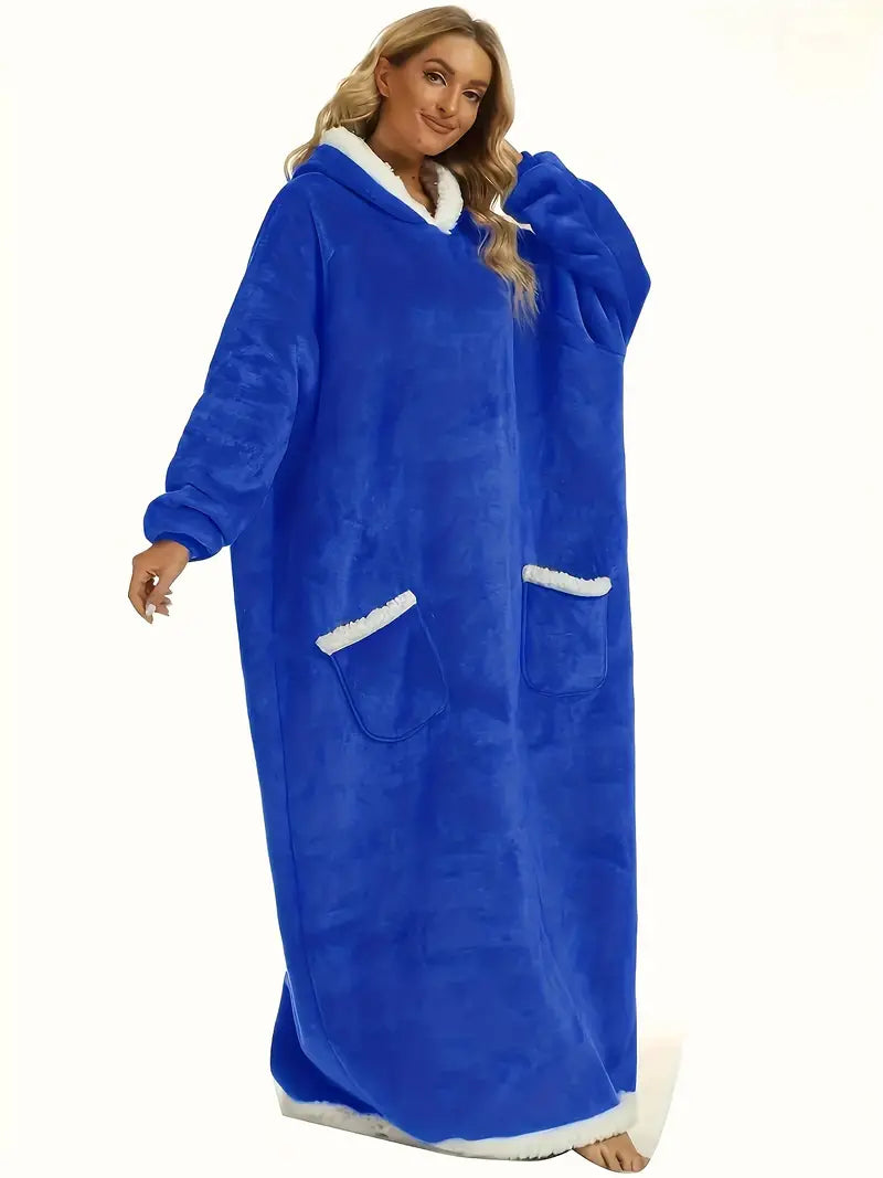 Gemütlicher Kapuzen-Decken-Pyjama aus Georgia