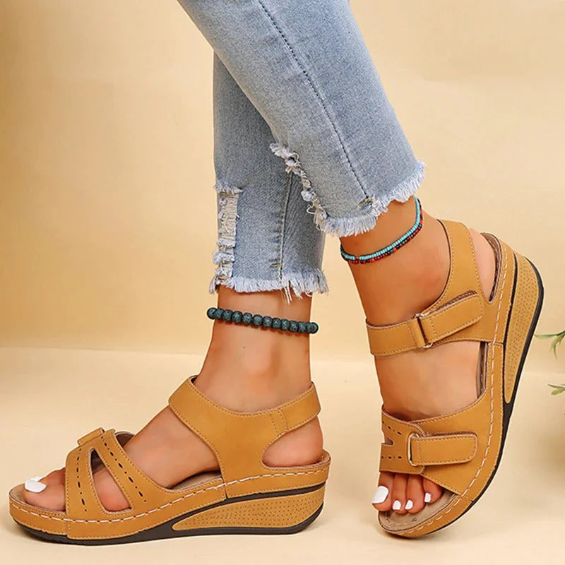 Gildas orthopädische Damen-Sandalen