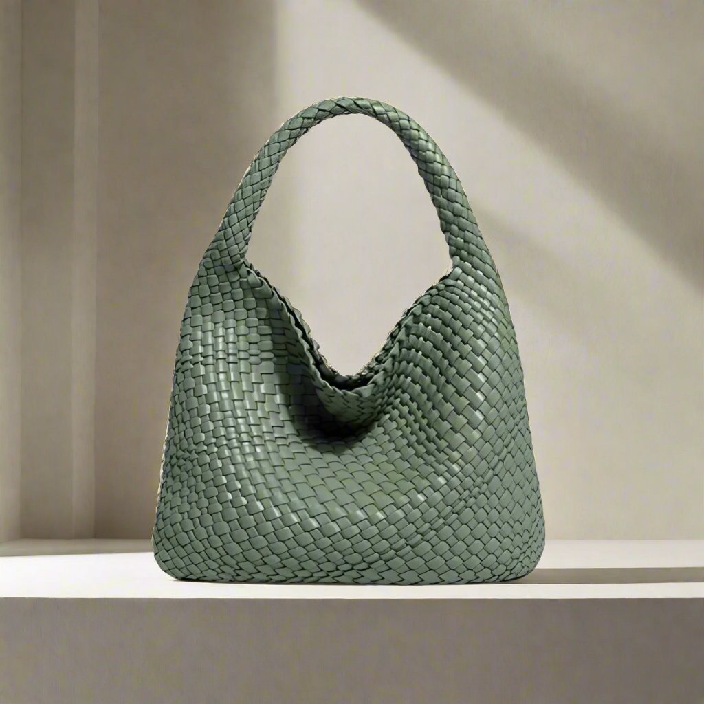 Handgefertigte Dianne Ledereimertasche aus weichem Leder