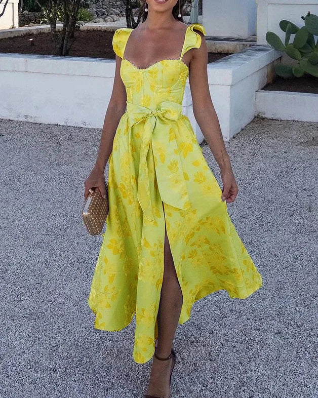 Harper Kleid mit Schmetterlingsärmeln und Druck