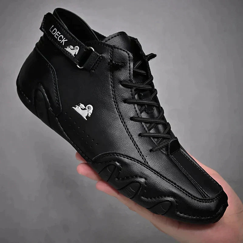 Herren Orthopädische Schuhe von Lucas: bequem, stützend und stylisch