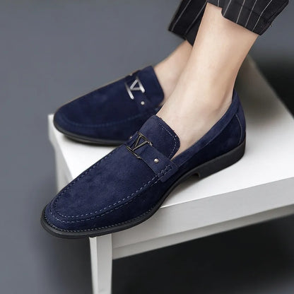 Herrenloafer aus handgefertigtem Wildleder