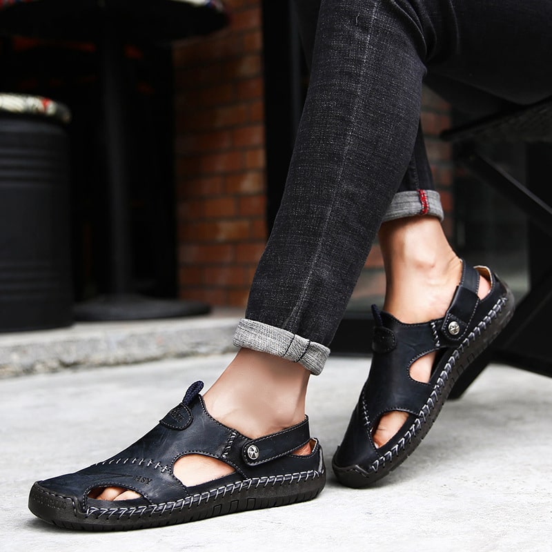 Herrensandalen aus weichem, atmungsaktivem Leder