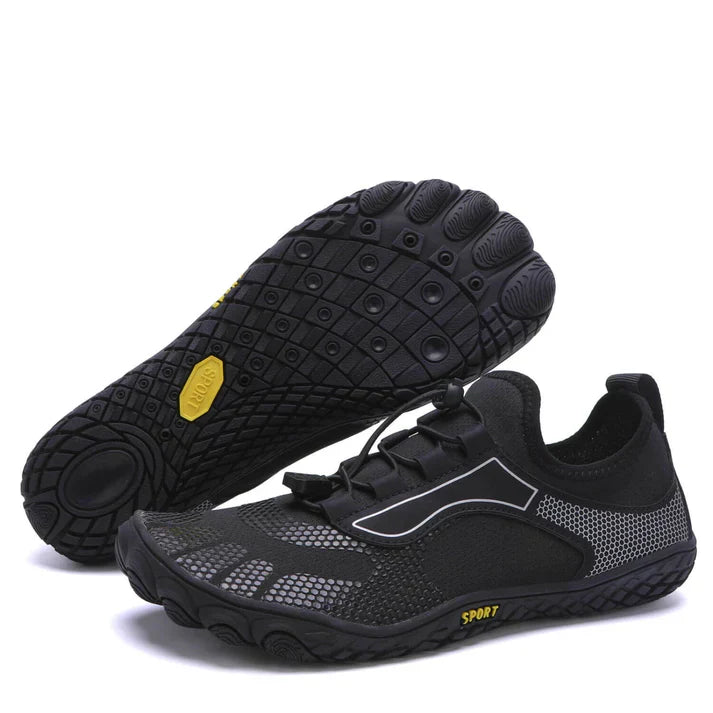 Herrenschuhe mit besonders weitem Vorderfuß