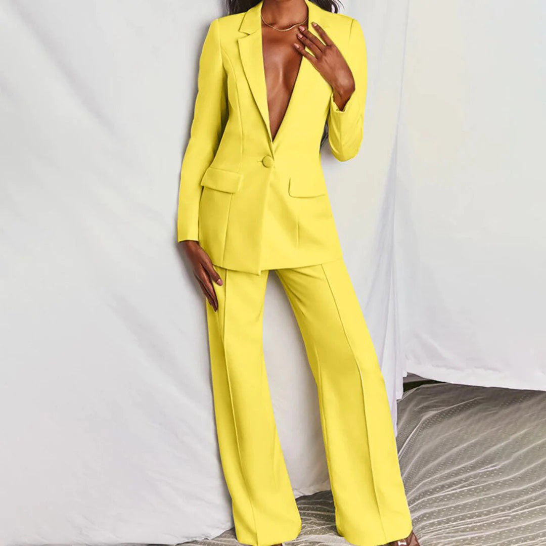 JOLIENE: Edles Blazer-Hosen-Ensemble