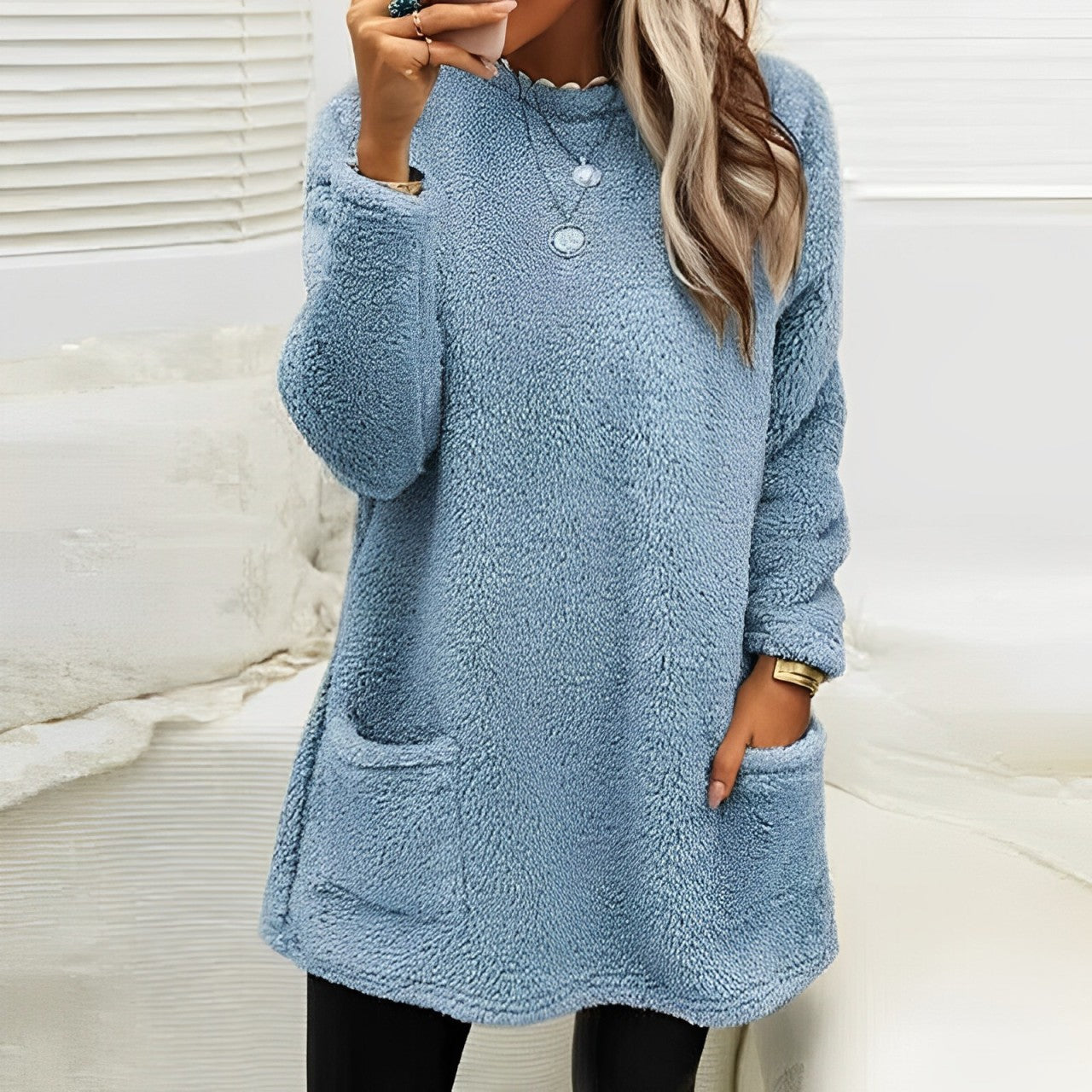 Jessamyn: Weicher Fleece-Pullover mit Taschen