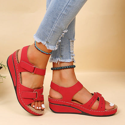 Komfortable Damen Sandalen mit orthopädischer, rutschfester Sohle für den Sommer