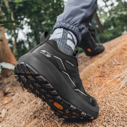 Komfortable Wanderschuhe für Herren mit Fußgewölbestütze
