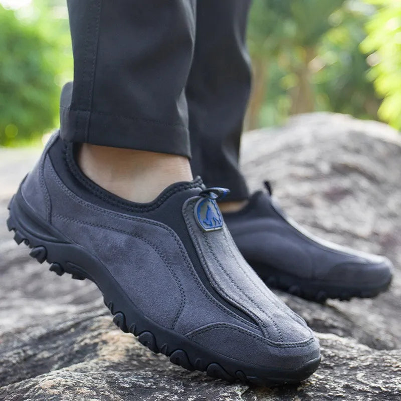 Komfortable Wanderschuhe für Herren mit Fußgewölbestütze