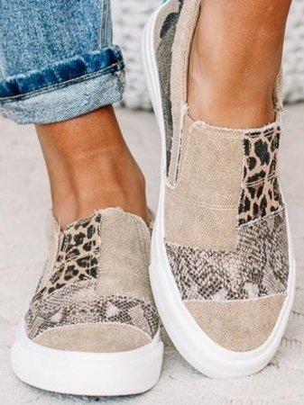 Komfortable orthopädische Schuhe für Damen