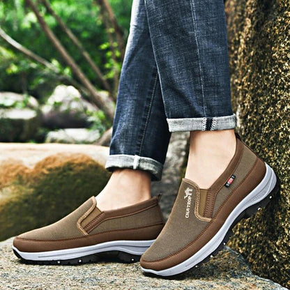 Komfortable und unterstützende Herrenschuhe