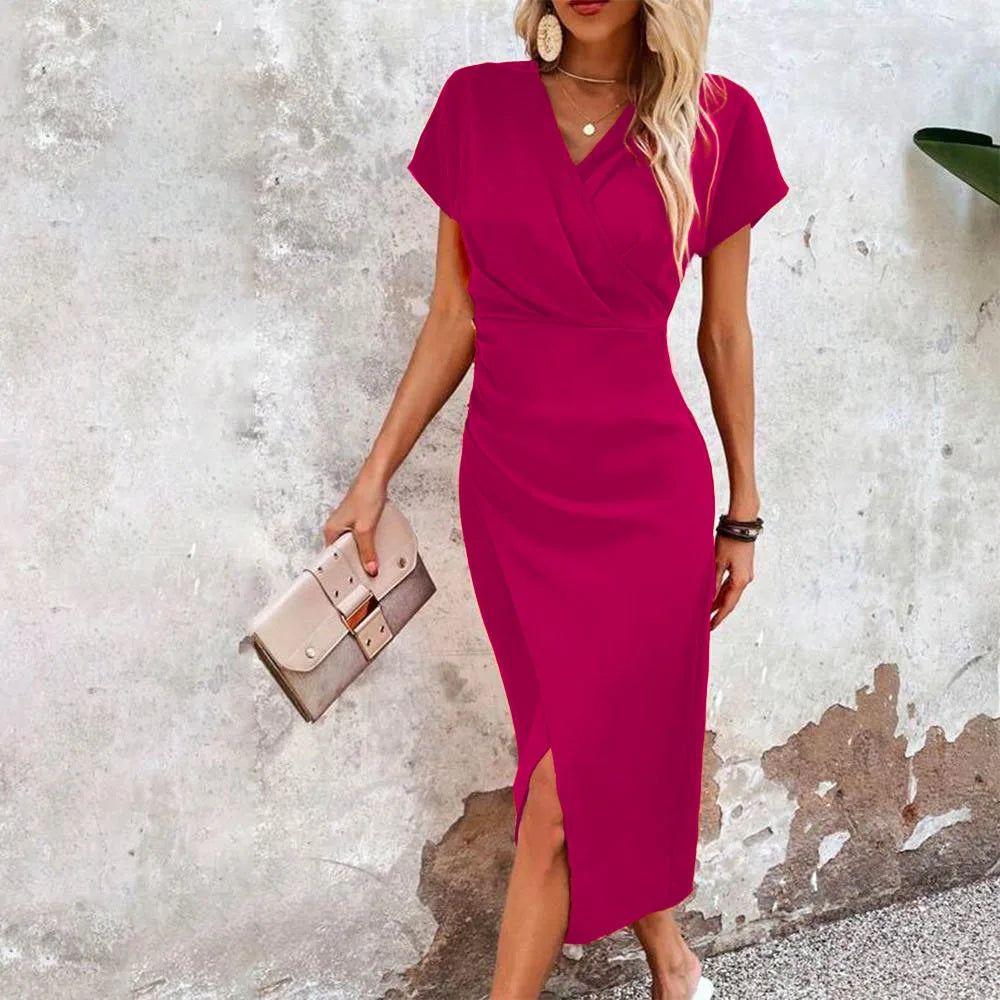 Kurzes Damen-Minikleid mit V-Ausschnitt von Jorina