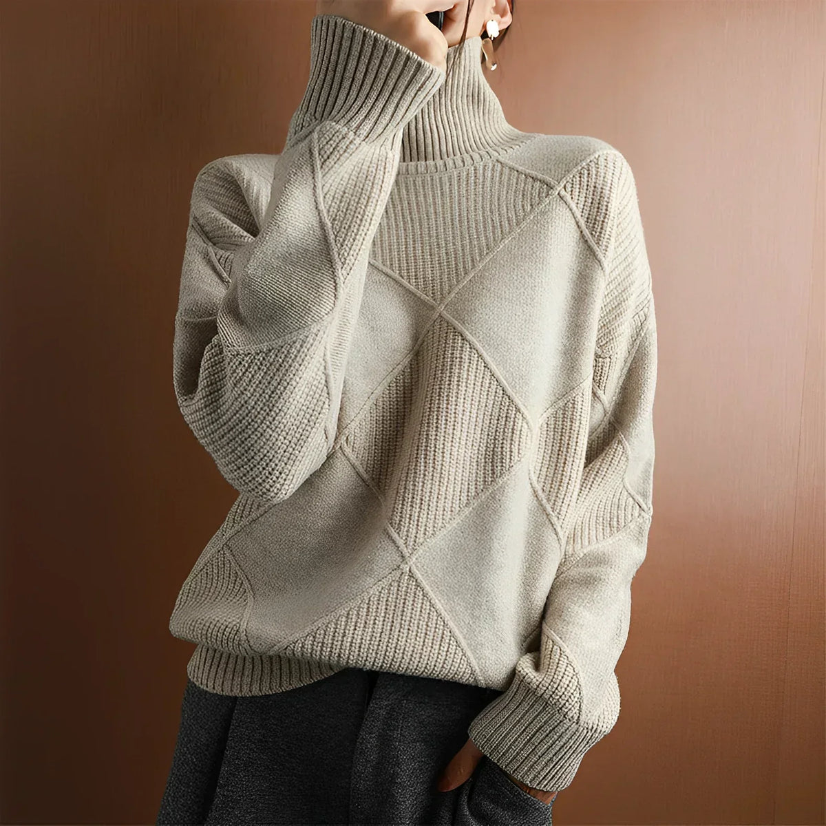 Layla™ GEWIRKTE TURTLENECK