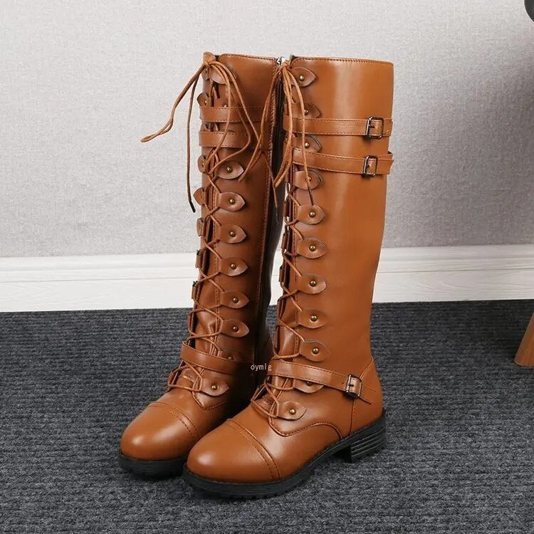 Lena: Retro-Schnürstiefel mit Schnalle