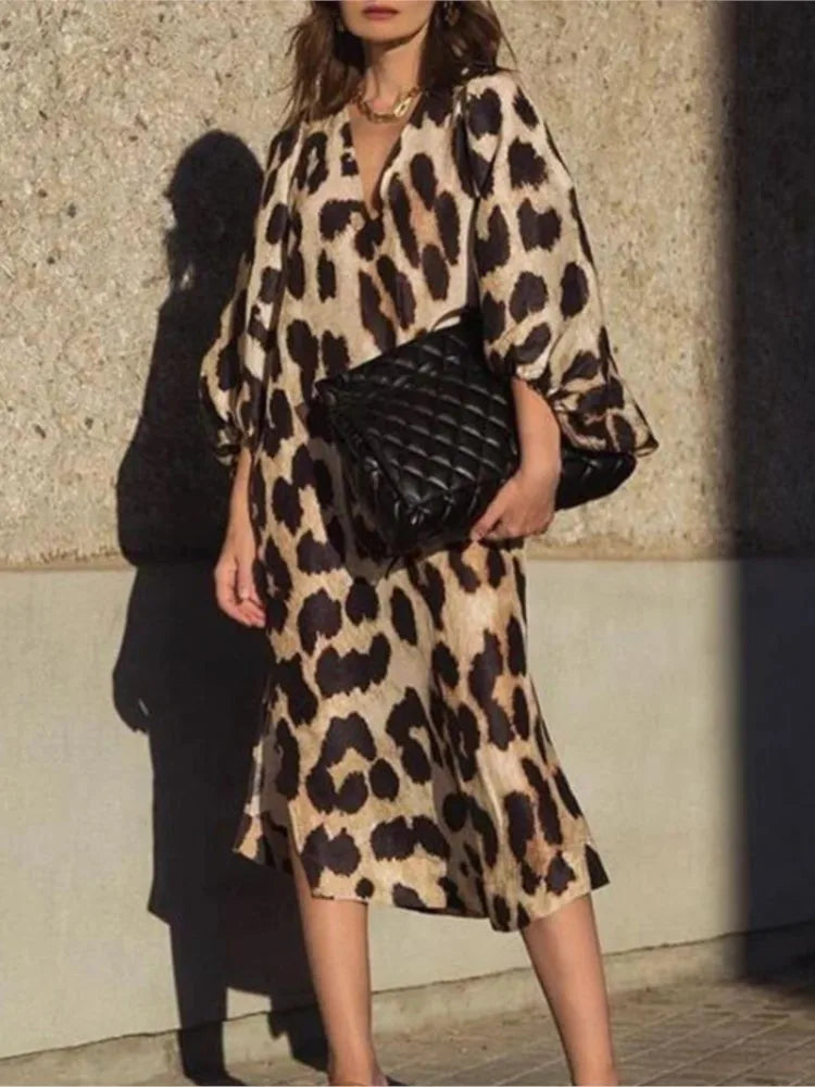 Leoparda™ – Damen Sommerkleid mit Eleganten Leopardenmuste